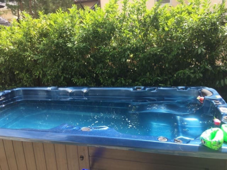 Плавательный спа бассейн Vortex Spas Aquagym MAX Exterme Плавательный спа бассейн Vortex Spas Aquagym MAX Exterme
